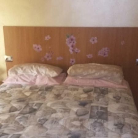 וליג'יו סול מיניציו B&B Peschi In Fiore מראה חיצוני תמונה
